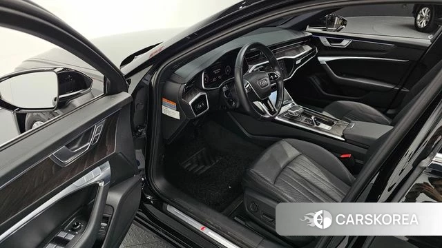 Audi A6 (C8) 2021 Черный из Кореи, фото 2