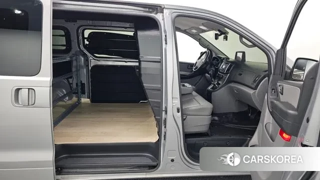 Hyundai The New Grand Starex 2020 Серебряный из Кореи, фото 2