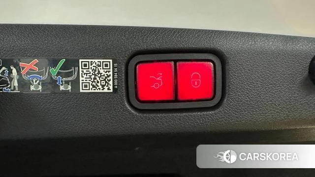 Mercedes-Benz E-Class W214 2024 Белый из Кореи, фото 2