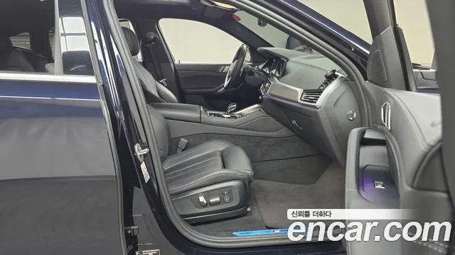 BMW X6 (G06) 2022 Черный из Кореи, фото 2