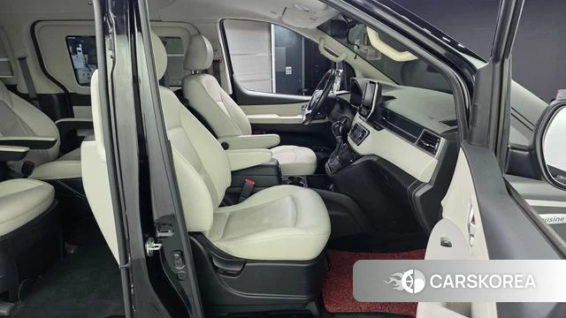 Hyundai The New Grand Starex 2018 Черный из Кореи, фото 2