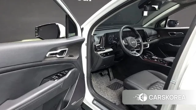 Kia Sportage 5th Generation 2024 Белый из Кореи, фото 2