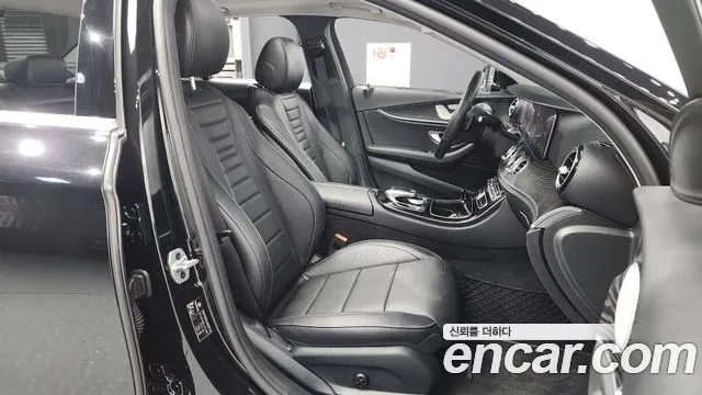 Mercedes-Benz E-Class W213 2020 Черный из Кореи, фото 2