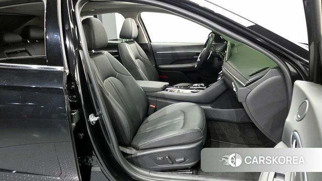 Hyundai Sonata (DN8) 2022 Черный из Кореи, фото 2