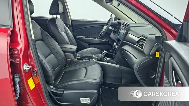 Ssangyong Berry New Tivoli 2022 Красный из Кореи, фото 2