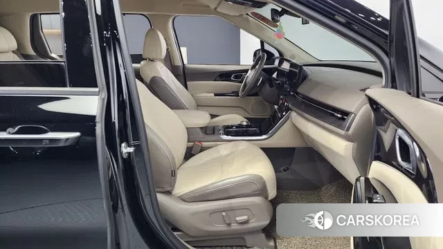 Kia Carnival 4th generation 2020 Черный из Кореи, фото 2