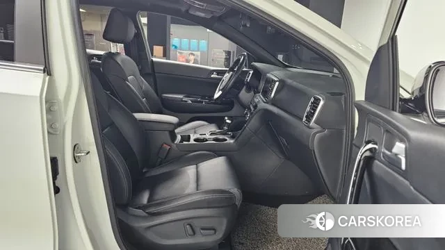 Kia Sportage The Bold 2018 Белый из Кореи, фото 2