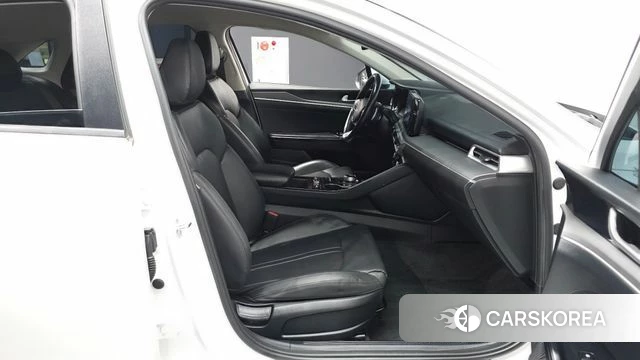 Kia K5 3rd generation 2022 Белый из Кореи, фото 2