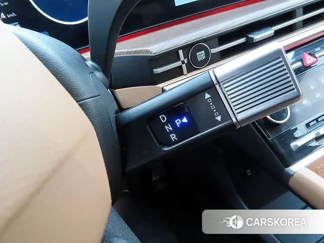 Hyundai Santa Fe (MX5) 2024 Белый из Кореи, фото 2