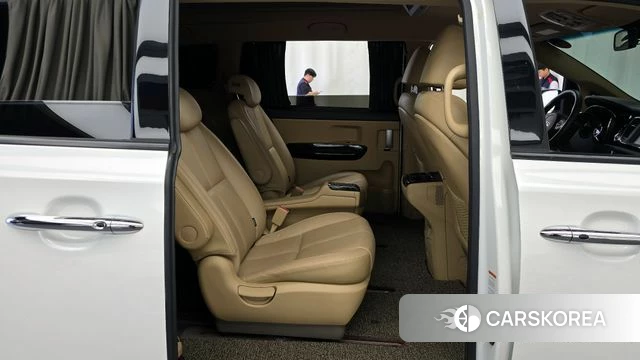 Kia The New Carnival 2018 Белый из Кореи, фото 2