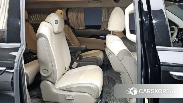 Kia Carnival 4th generation 2021 Черный из Кореи, фото 2