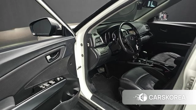 Ssangyong Tivoli Armor 2018 Белый из Кореи, фото 2