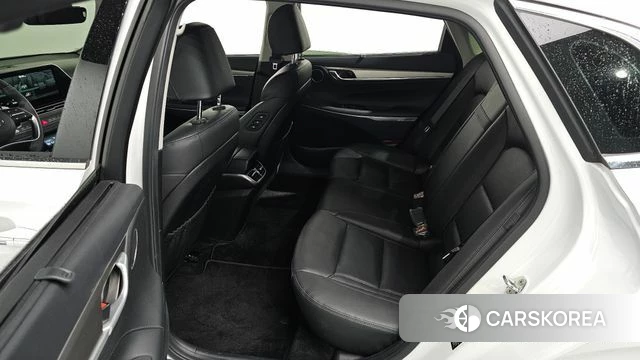 Hyundai The New Grandeur IG Hybrid 2022 Белый из Кореи, фото 2