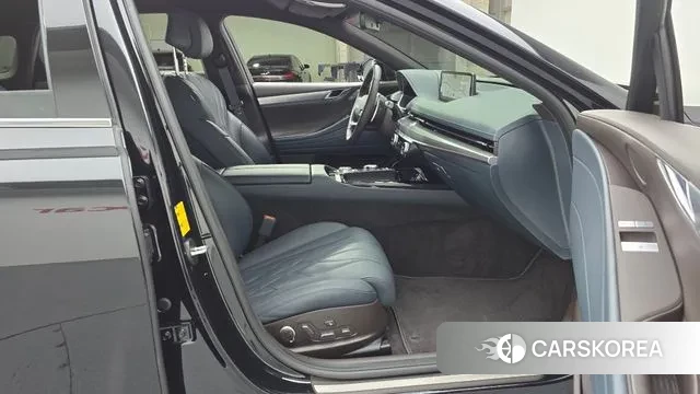 Genesis G80 (RG3) 2023 Черный из Кореи, фото 2