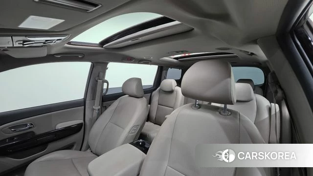 Kia The New Carnival 2019 Черный из Кореи, фото 2