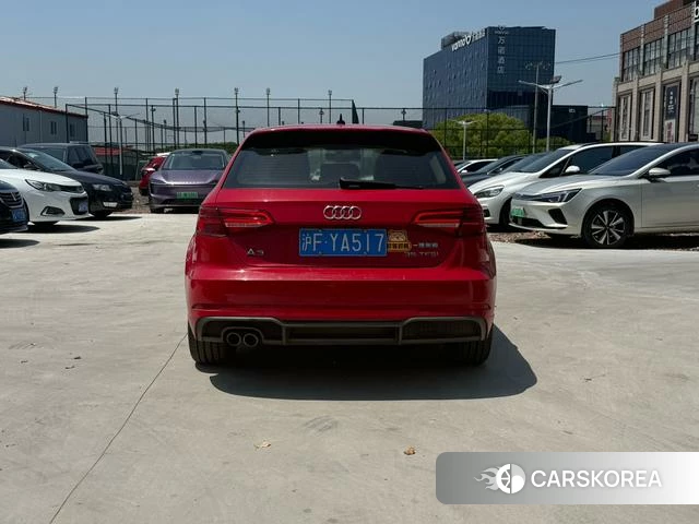 Audi A3 2019 Красный из Китая, фото 2