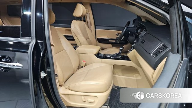 Kia The New Carnival 2019 Черный из Кореи, фото 2