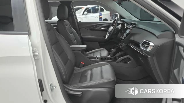 Chevrolet (GM Daewoo) Trailblazer 2022 Белый из Кореи, фото 2