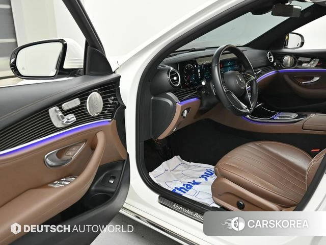 Mercedes-Benz E-Class W213 2022 Белый из Кореи, фото 2