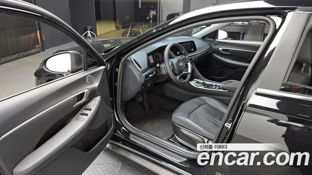 Hyundai Sonata Hybrid (DN8) 2021 Черный из Кореи, фото 2