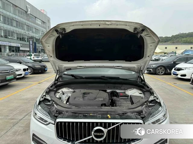 Volvo XC60 2019 Белый из Китая, фото 2