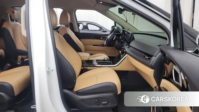 Kia Carnival 4th generation 2022 Белый из Кореи, фото 2