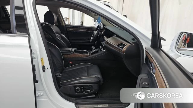 Genesis G90 2019 Белый из Кореи, фото 2