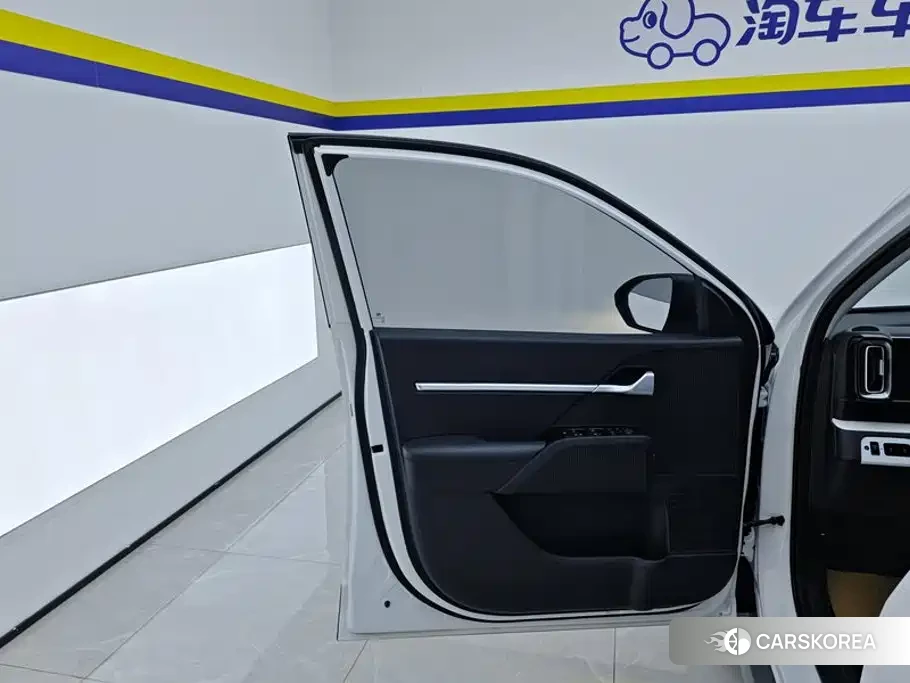 Hyundai ix35 2024 Белый из Китая, фото 2