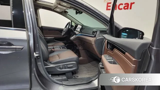 Honda Odyssey 2025 Серый из Кореи, фото 2