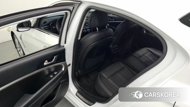 Genesis G70 2019 Белый из Кореи, фото 2