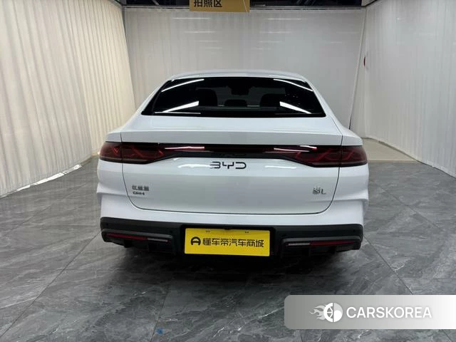 BYD Qin L DM 2024 Белый из Китая, фото 2
