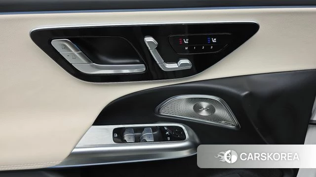 Mercedes-Benz E-Class W214 2025 Белый из Кореи, фото 2
