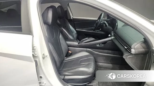 Hyundai Avante (CN7) 2022 Белый из Кореи, фото 2