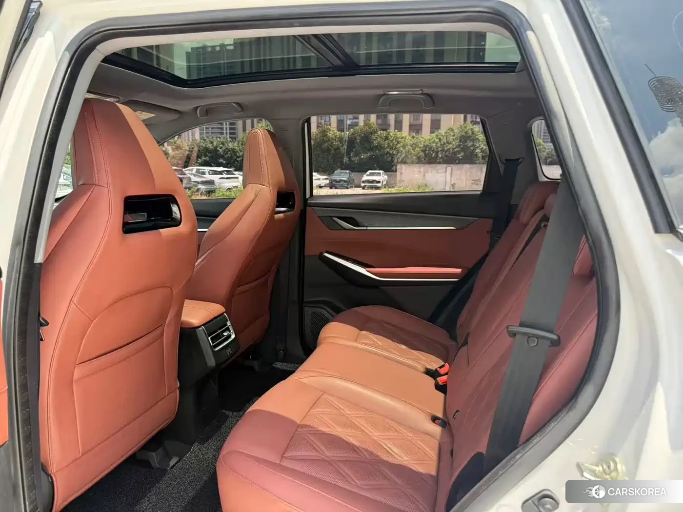 Chang'an CS75PLUS 2023 Белый из Китая, фото 2