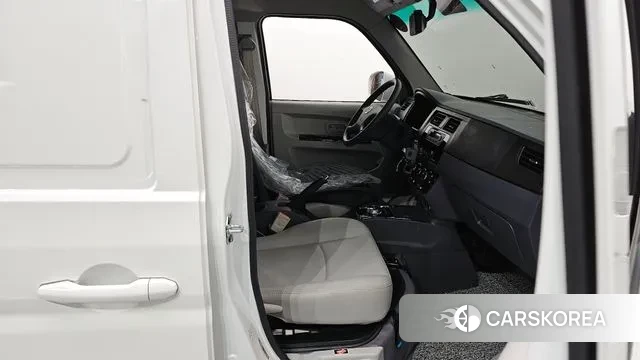 Other imported cars Other 2023 Белый из Кореи, фото 2