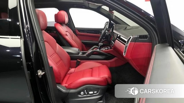 Porsche Cayenne (PO536) 2020 Черный из Кореи, фото 2