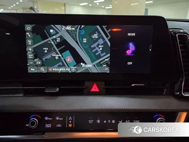 Kia Sportage 5th Generation Hybrid 2021 Белый из Кореи, фото 2