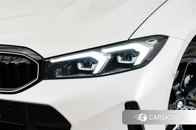 BMW 3 series 2025 Белый из Китая, фото 2