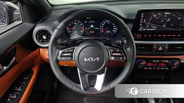 Kia The New K3 2nd generation 2021 Черный из Кореи, фото 2