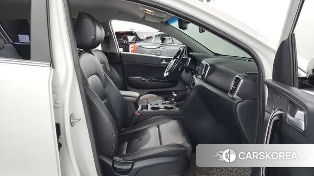 Kia Sportage 4th Generation 2018 Белый из Кореи, фото 2