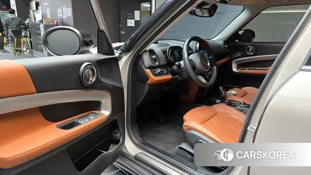 Mini Cooper S Countryman 2024 Песочный из Кореи, фото 2