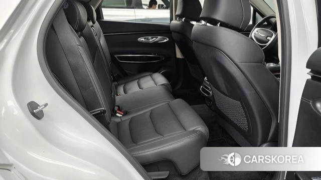 Genesis GV70 2021 Белый из Кореи, фото 2