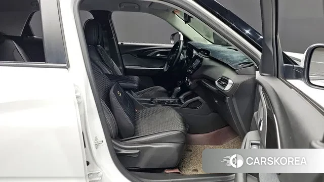 Chevrolet (GM Daewoo) Trailblazer 2021 Белый из Кореи, фото 2