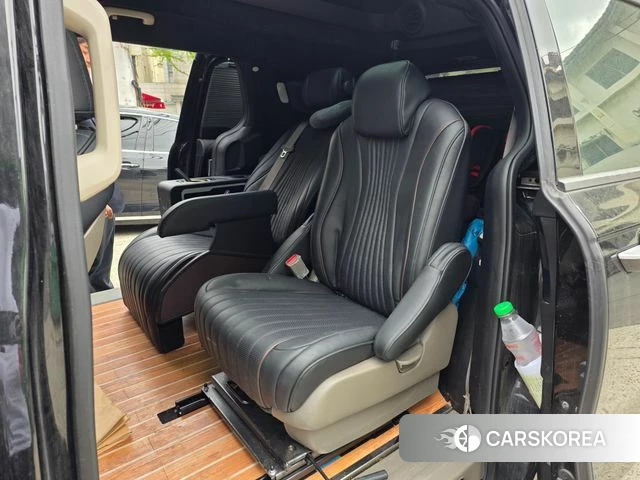 Kia Carnival 4th generation 2023 Черный из Кореи, фото 2