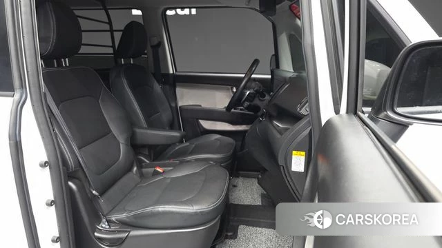 Kia The New Kia Ray EV 2023 Белый из Кореи, фото 2