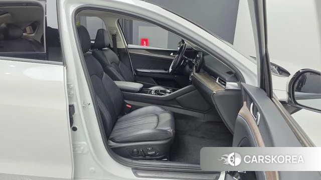 Kia K5 3rd generation 2022 Белый из Кореи, фото 2