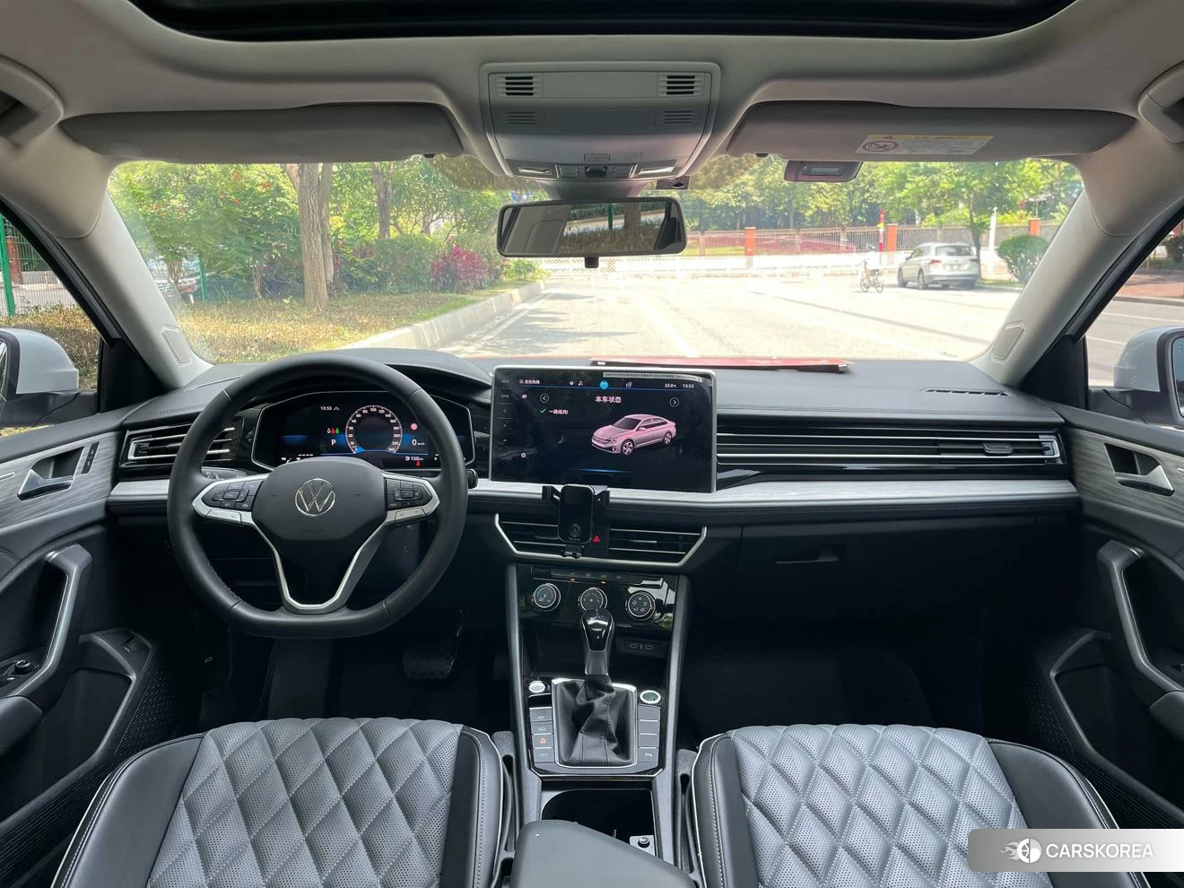Volkswagen Sagitar 2022 Белый из Китая, фото 2