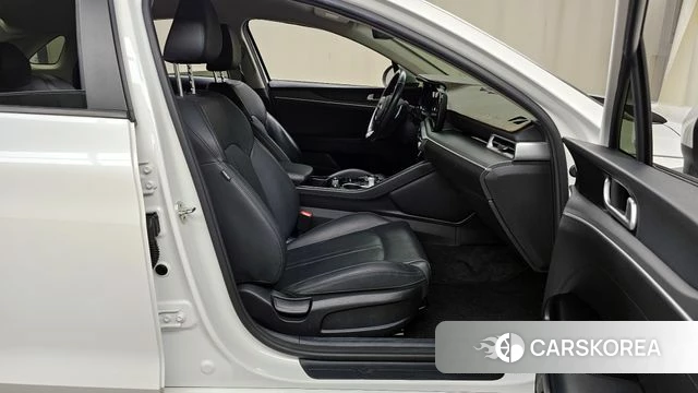 Kia K5 3rd generation 2020 Белый из Кореи, фото 2