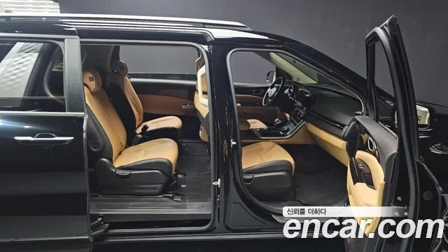 Kia Carnival 4th generation 2021 Черный из Кореи, фото 2