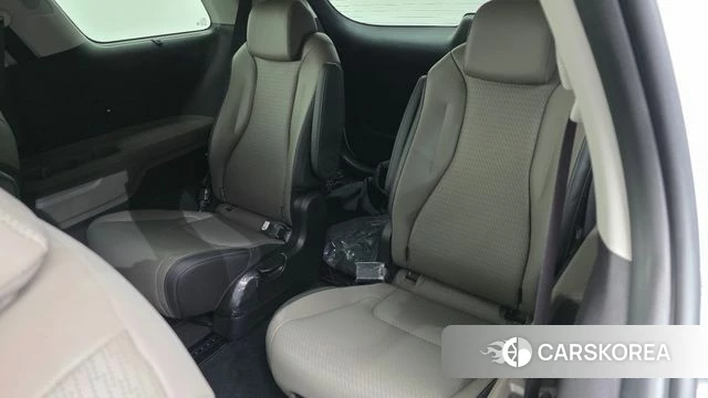 Kia The New Carnival 4th Generation 2025 Белый из Кореи, фото 2